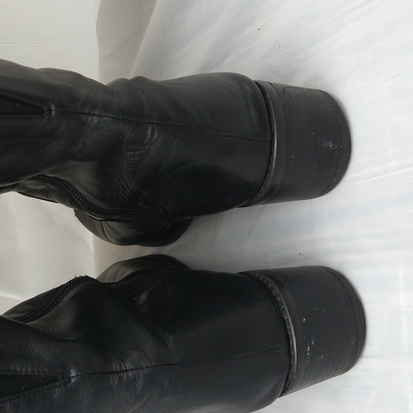 STUART WEIATZMAN KNEE HIGH BOOTS - Picture 4 of 8